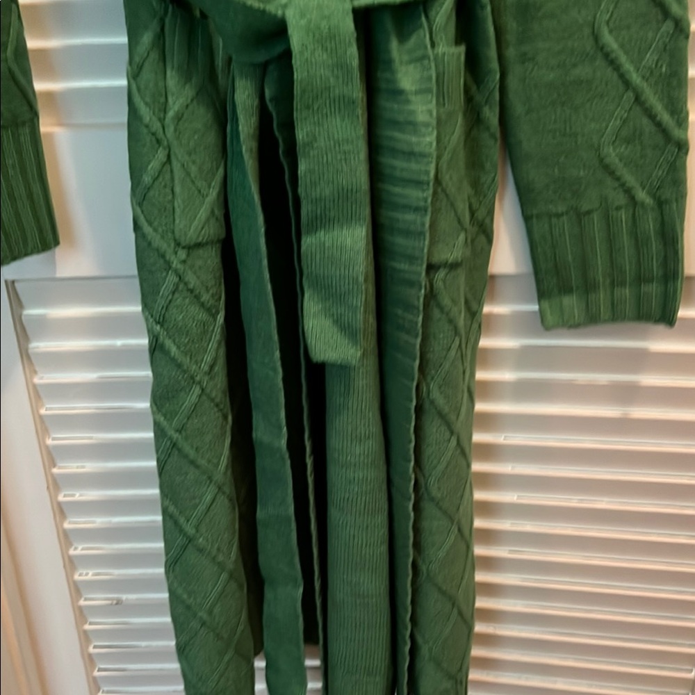 G by Giuliana Green Long Cardigan Sweater - Picture 5 of 6